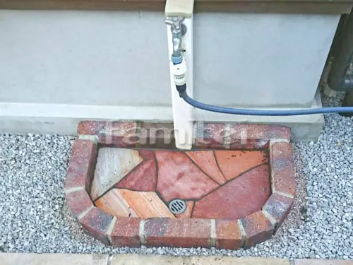 水受け(パン) 洗い場 床石貼り 乱形石 石英岩 ナチュラルベリー