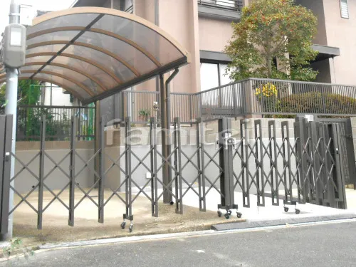 伸縮門扉 LIXILリクシル アルシャイン2 L型Aタイプ 両開きノンレールキャスター アコーディオンゲート