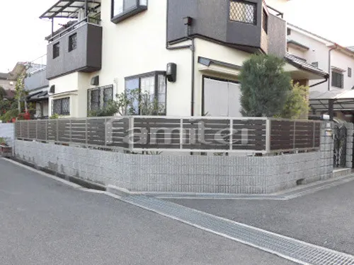 目隠しフェンス塀 LIXILリクシル 木製調セレビューRP3型 既存ブロック4段撤去