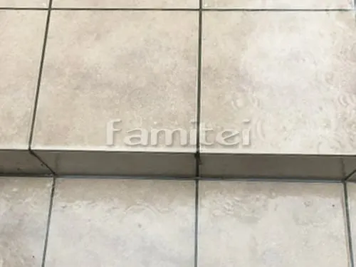 玄関ポーチタイル補修