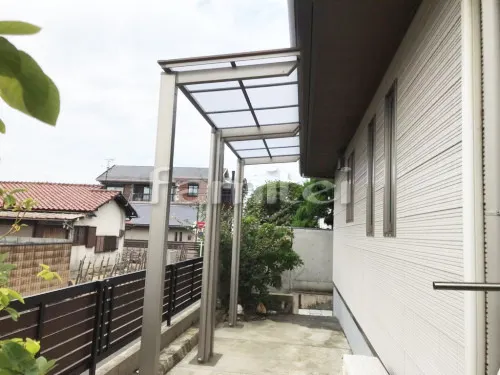 雨除け屋根 LIXILリクシル 独立式フーゴFテラス 1階用 連棟 F型フラット屋根