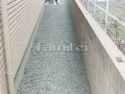 犬走り 防犯砂利敷き バラス砕石 防草シート加工