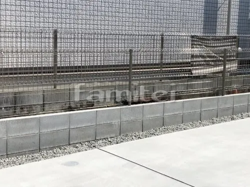 境界フェンス ハイグリットUF8型 TOEX CBブロック積み