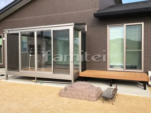 人工木デッキ  YKKAP 人工木 リウッドデッキS  引き戸 樹脂デッキ サンルーム（テラス囲い） YKKAP ソラリアF フラット屋根