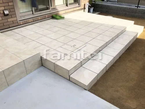 お庭 タイルデッキ LIXILリクシル グレイスランド300角