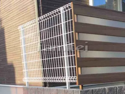 境界フェンス塀 メッシュフェンス LIXILリクシル ハイグリッドUF8型