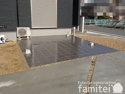 玄関アプローチ階段 床タイル貼り LIXILリクシル マルモアート300角 MA-12