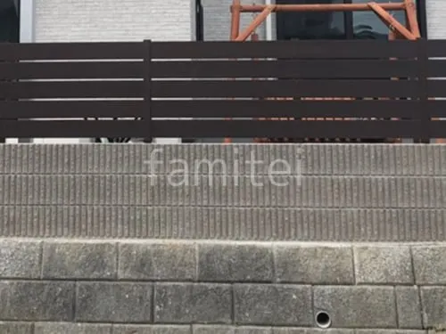 ブロック塀 （化粧ブロック） ユニソン ジャスティ  人工木・樹脂 フェンス（木調） F＆F マイティウッド ベーシック極 目隠し 木調・ラティス 樹脂