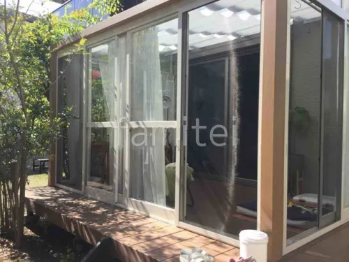 引き戸 樹脂デッキ サンルーム（テラス囲い） YKKAP 木製調 ソラリアF フラット屋根