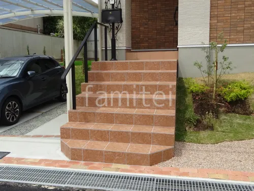 床タイル張り  LIXIL グレイスランド スクエア 石・ストーン調