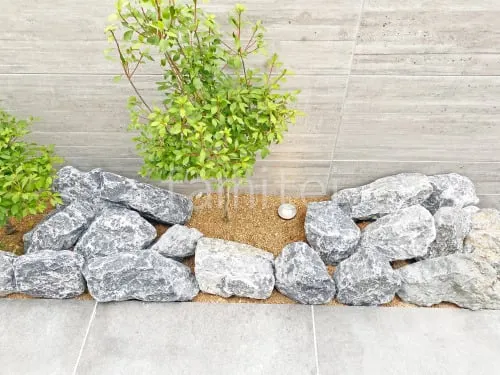 ゴロタ石敷き 植栽灯ガーデンライト照明 タカショー タカショー