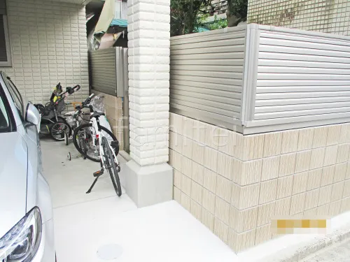 ブロック塀 （化粧ブロック） ユニソン リゲル  アルミ形材 フェンス YKKAP シンプレオYL1M型 横ルーバー 目隠し