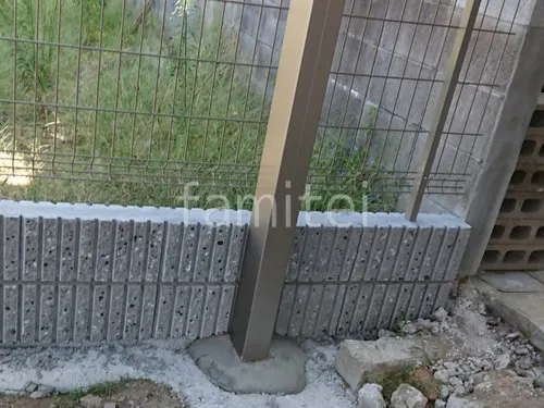 本体色：シャイングレー