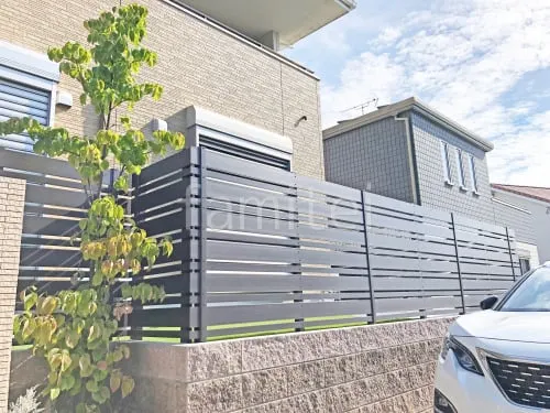 人工木・樹脂 フェンス（木調） F＆F マイティウッド ベーシック極 目隠し 木調・ラティス 樹脂