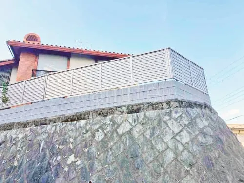 ブロック塀 （化粧ブロック） ユニソン ジャスティ  アルミ形材 フェンス LIXIL AB YL3型 横ルーバー3 目隠し