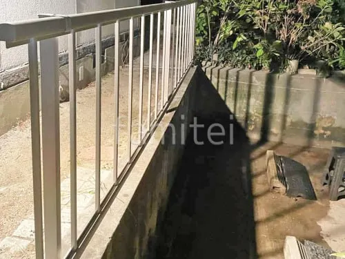 アルミ形材 フェンス YKKAP シンプレオT3型 縦格子11本 