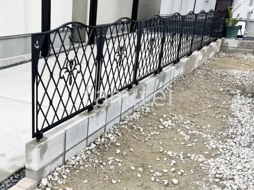 ブロック塀 （化粧ブロック） 太陽エコブロックス 普通CB  アルミ鋳物 フェンス 三協アルミ ハーベリー1型 鋳物