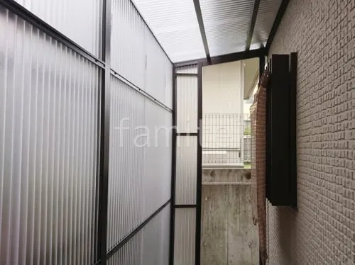 屋根色：かすみ調（トーメイ）