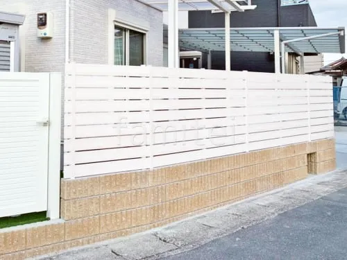 ブロック塀 （化粧ブロック） ユニソン シャモティ  人工木・樹脂 フェンス（木調） F＆F マイティウッド ベーシック極 目隠し 木調・ラティス 樹脂