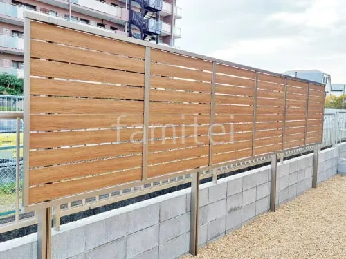 アルミ形材 フェンス LIXIL 木製調AB YS3型 横スリット3 2段柱 60角 上段のみ 目隠し 木調・ラティス