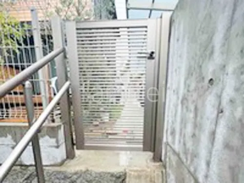 片開き 門扉 三協アルミ レジリア Y1型 横細格子 