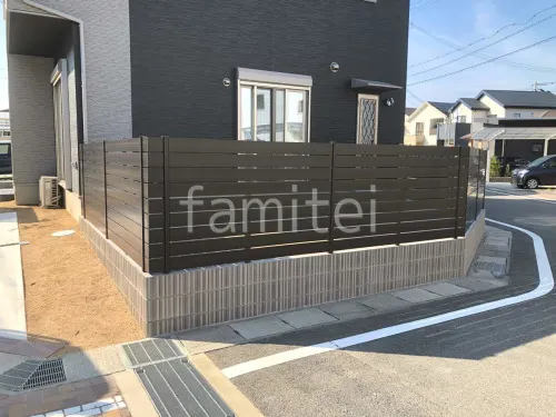 ブロック塀 （化粧ブロック） ユニソン アルタ  人工木・樹脂 フェンス（木調） F＆F マイティウッド デコll 目隠し 木調・ラティス 樹脂