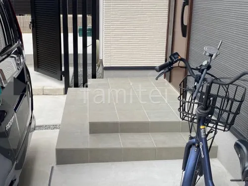 タイル門柱 壁タイル張り ニッタイ ローク 郵便受けポスト YKK