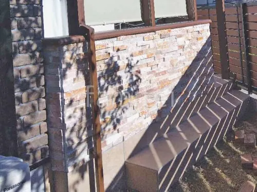 壁タイル張り 東洋石創 ウォールレッジ