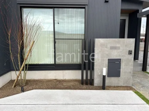 門柱 壁タイル張り タカショー セラレバンテ 郵便受けポスト ユニソン