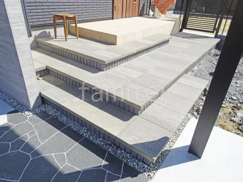 門柱 壁タイル貼り タカショー 木製調 セラ ウォール RC杉板