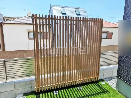 アルミ形材 フェンス YKKAP 木製調ルシアス スクリーンS02型 木調・ラティス スクリーン・格子