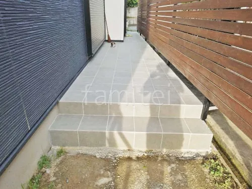 タイルデッキ 壁2面 LIXIL パセオ ベーシック テラコッタ風の外