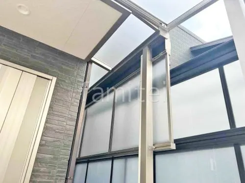 １階テラス屋根 （雨除け） 三協アルミ レボリューA F フラット屋根 スタンダード 壁付