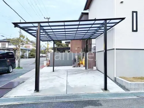 本体色 ブラック 屋根色 クリアマット