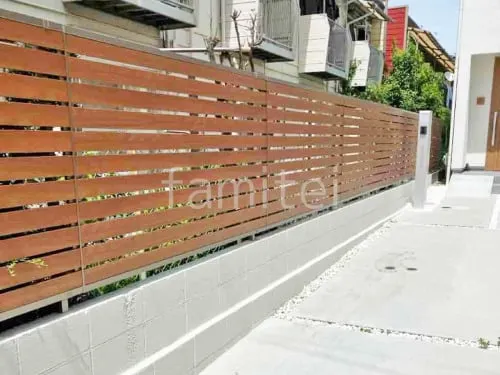 アルミ形材 フェンス 三協アルミ 木製調シャトレナII 2型 横板格子・両面 目隠し 木調・ラティス