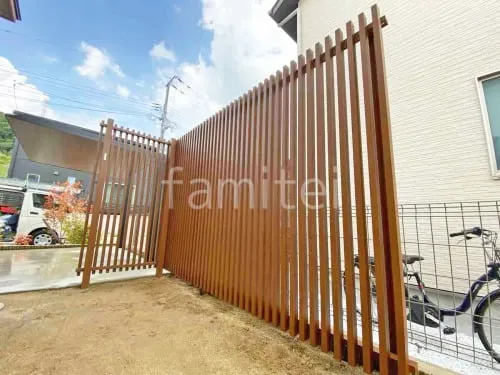 アルミ形材 フェンス YKKAP 木製調ルシアス スクリーンS02型 木調・ラティス スクリーン・格子