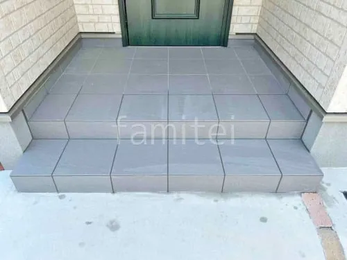 玄関アプローチ階段 床タイル貼り 新井窯業 アンバサダー