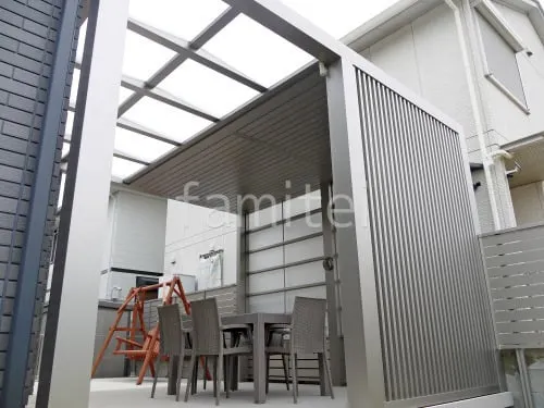 １階テラス屋根 （雨除け） LIXIL 独立式Gルーフ フリータイプ 天井材付 フラット屋根 独立式