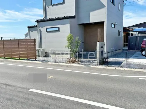 新築シンプル オープン外構