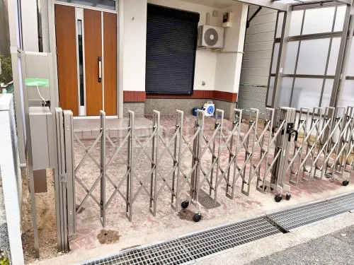 本体色 シャイングレー