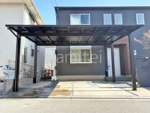 本体色 カームブラック