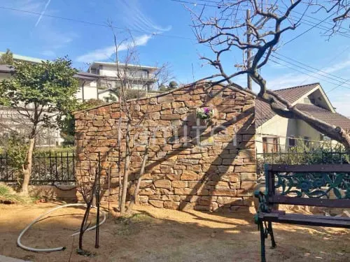 壁タイル張り ユニソン ブレシアストーンスリム