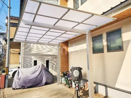 本体色 ナチュラルシルバー 屋根色 クリアマット