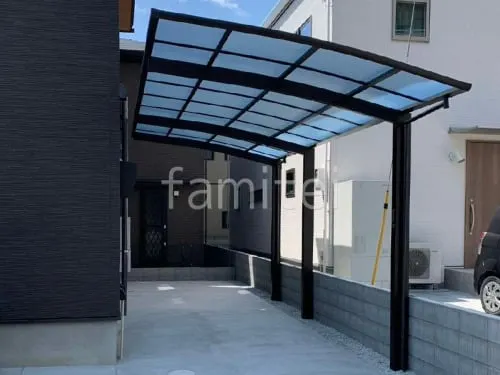 カーポート１台＋延長 （1.5台縦連棟） YKKAP アリュース アール屋根