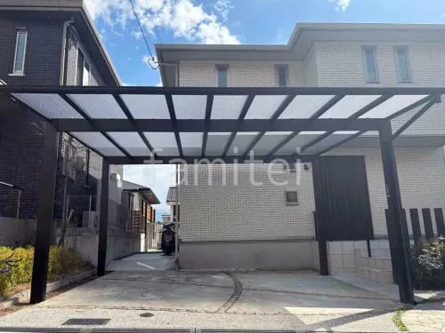 本体色 カームブラック