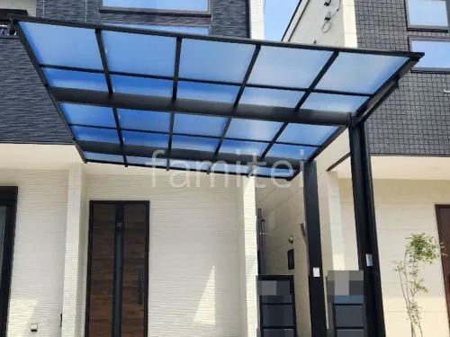 本体色 ブラック 屋根色 クリアマットS(熱線遮断)