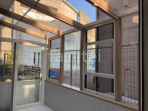 ガーデンルーム　LIXIL ココマ 腰壁仕様