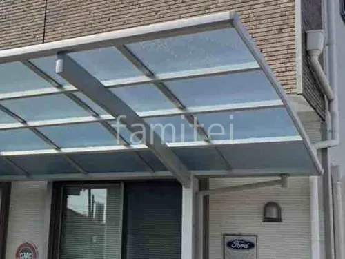 本体色 ピュアシルバー 屋根色 クリアマット(熱線遮断)