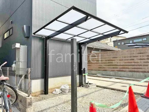 本体色 ブラック 屋根色 クリアマット