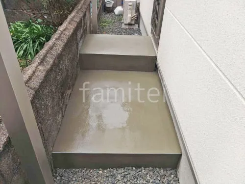 勝手口階段 モルタル仕上げ